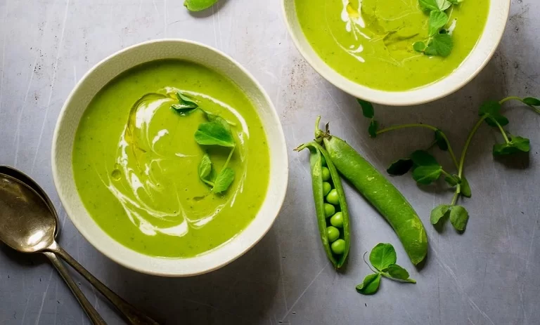 سوپ نخود و نعنا (Pea and Mint Soup)