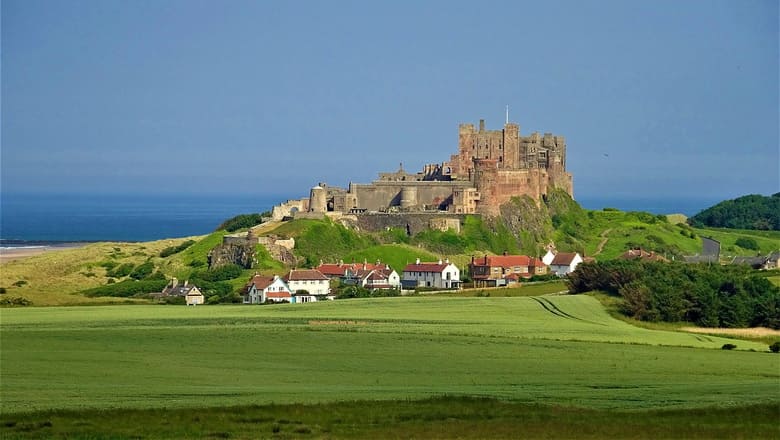 قلعه بامبورگ (Bamburgh Castle)
