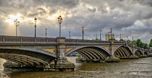 پل بترسی (Battersea Bridge)