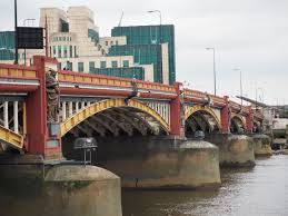 پل ووکسال (Vauxhall Bridge)